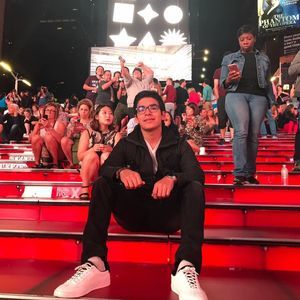 Meet your Posher, Alvaro